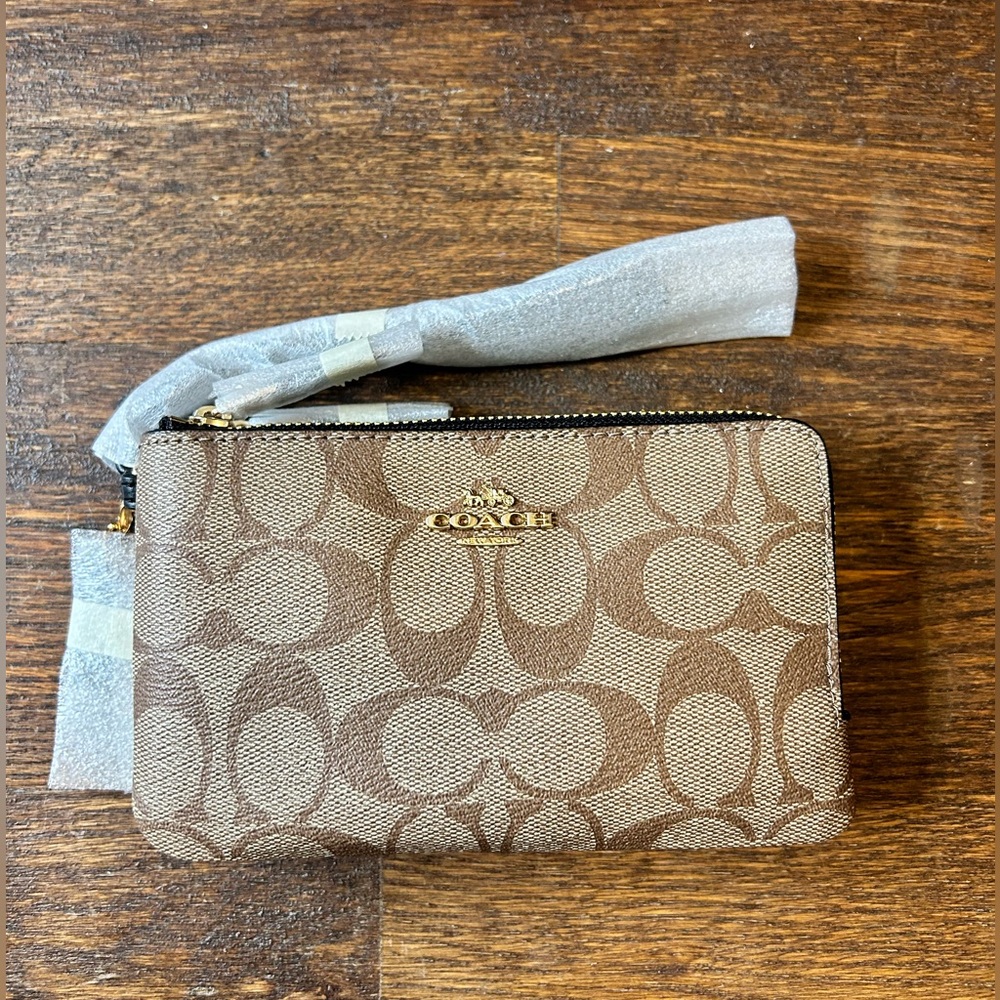 COACH - wristlet double zipper wallet